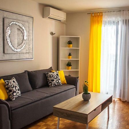 Apartment Kaya พูลา ภายนอก รูปภาพ